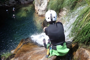 Do Porto: Canyoning - Excursão de Aventura