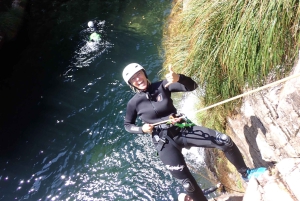 Do Porto: Canyoning - Excursão de Aventura
