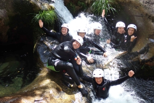 Do Porto: Canyoning - Excursão de Aventura