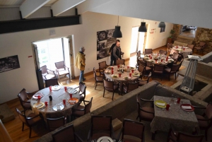 Von Porto aus: Douro Valley 3 Vineyards Tour mit Mittagessen