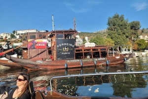 Depuis Porto : Vallée du Douro avec vignobles, déjeuner et excursion en bateau