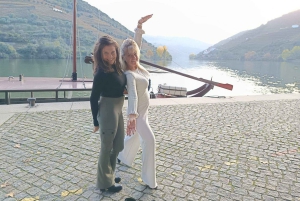 Depuis Porto : Vallée du Douro avec vignobles, déjeuner et excursion en bateau