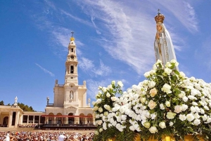 Da Porto: Tour privato di Fatima e del Miracolo di Santarem