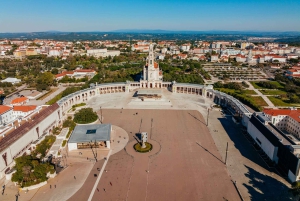 Från Porto: Fátima, Batalha och kyrkan Santa Maria Válega