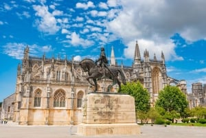 Desde Oporto: Fátima, Batalha y la iglesia de Santa María de Válega