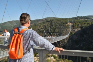 Depuis Porto : visite guidée du pont suspendu d'Arouca (516) et des passerelles de Paiva