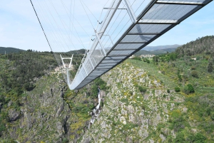 Depuis Porto : visite guidée du pont suspendu d'Arouca (516) et des passerelles de Paiva