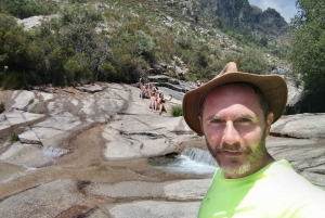 Von Porto: Wanderung & Schwimmen im Nationalpark Gerês