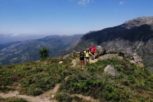 Von Porto: Wanderung & Schwimmen im Nationalpark Gerês