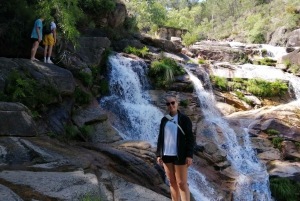 Von Porto: Wanderung & Schwimmen im Nationalpark Gerês