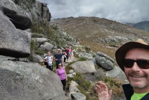 Von Porto: Wanderung & Schwimmen im Nationalpark Gerês