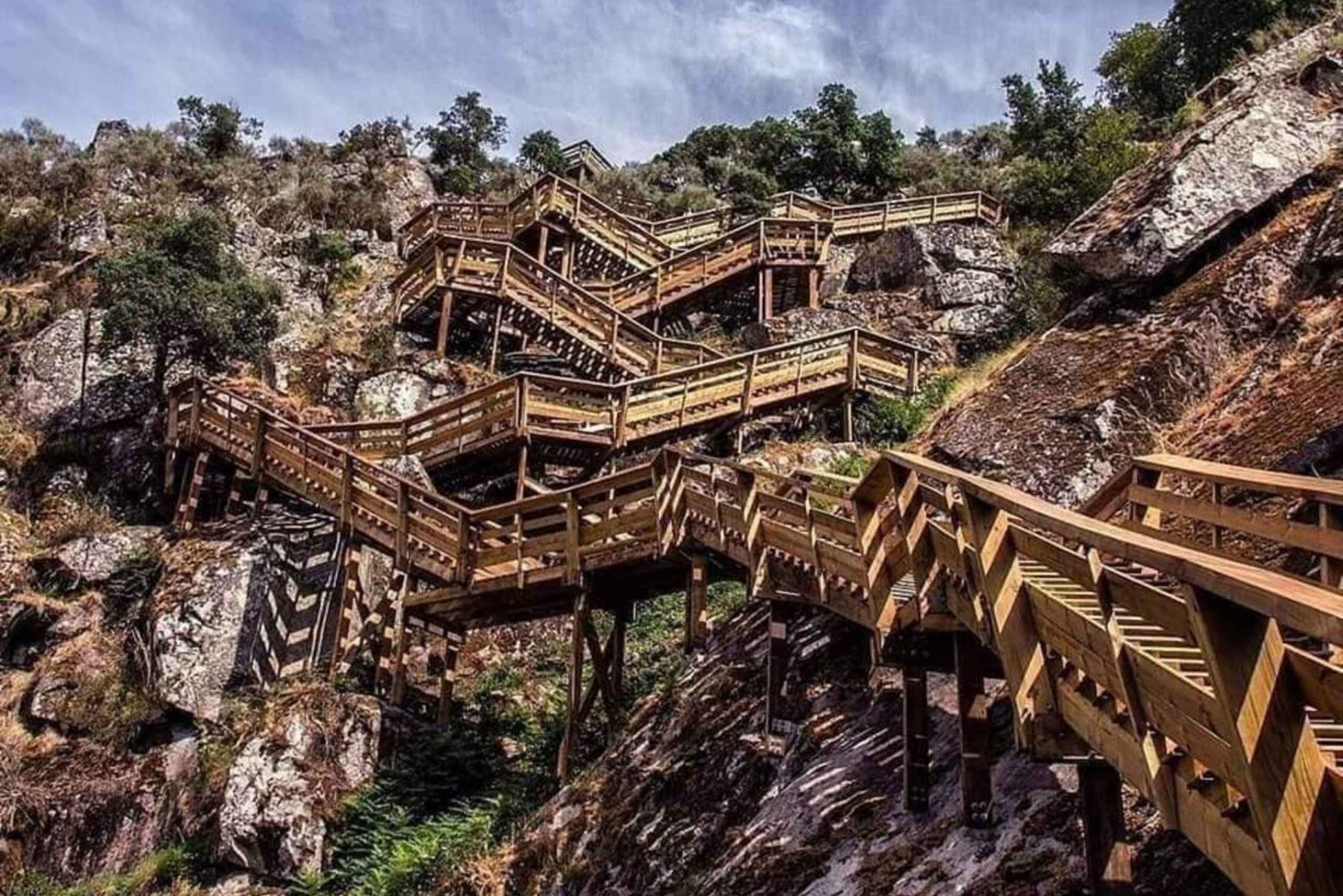 Depuis Porto ou Aveiro : 516 Visite du pont suspendu d'Arouca