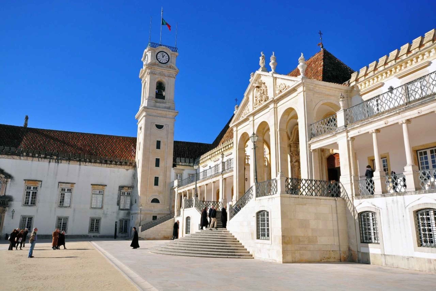 Z Porto: Prywatny transfer do Lizbony z Coimbrą i Fatimą