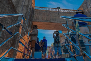 From Porto: Régua to Porto River Cruise with Lunch on Board