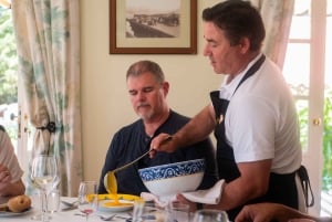 From Porto: Small Group Douro Valley Tour with Wine & Cruise