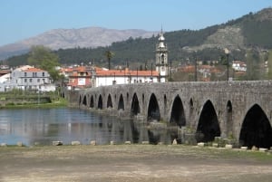 From Porto: Viana Castelo and Ponte Lima Private Tour