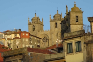 Heldagstur til fots i Porto: Lunsj, båttur og vinsmaking