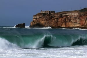 Lissabon: Privater Transfer nach Nazaré und Óbidos