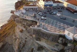 Lisbon: Private Transfer to Porto with Obidos/Nazare Tour