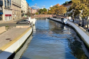 Lisbonne : Transfert privé vers Porto avec arrêts dans 3 villes