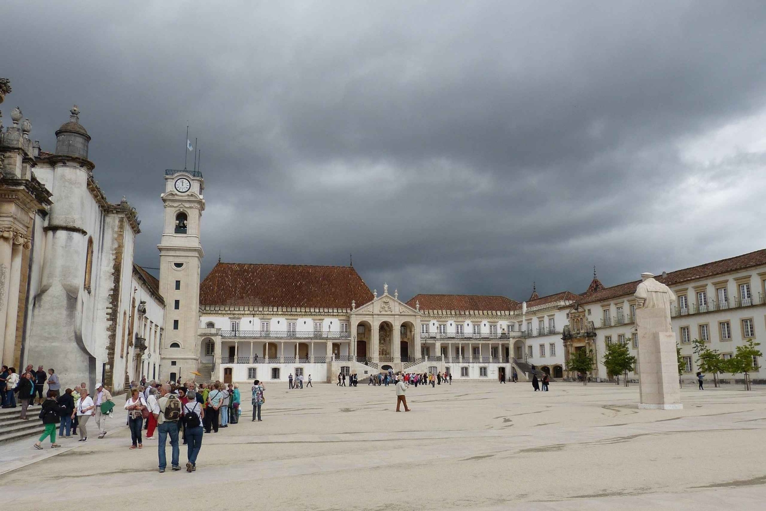 Lisbon to Porto Escapade: Aveiro and Coimbra Delights