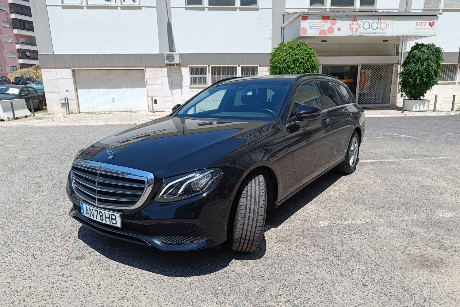 Lisbon to Porto Private Transfer