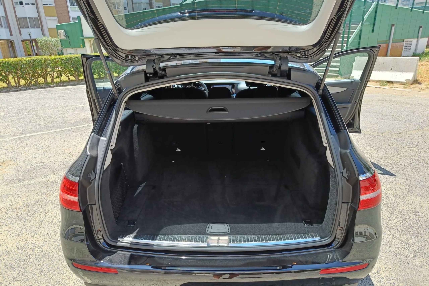 Lisbon to Porto Private Transfer