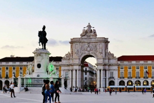 Da Lisbona a Porto con Óbidos-Nazaré-Fátima-Coimbra-Aveiro