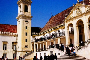 Da Lisbona a Porto con Óbidos-Nazaré-Fátima-Coimbra-Aveiro