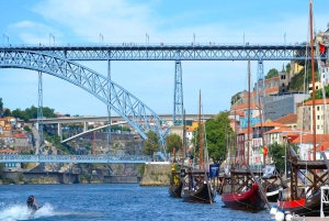 Lissabon naar Porto met tussenstops Óbidos en Nazaré