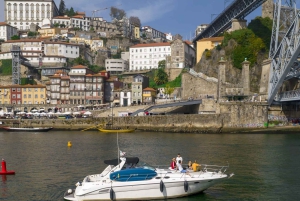 Luksusowa wycieczka jachtem po Douro: Malownicze widoki i bezpłatne napoje