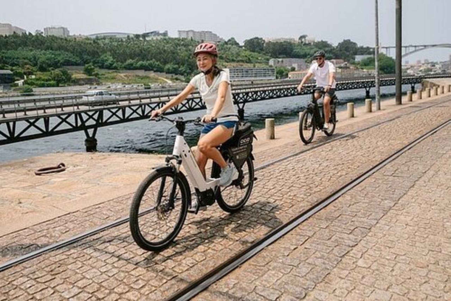 Matosinhos: 24-hour E-bike rental