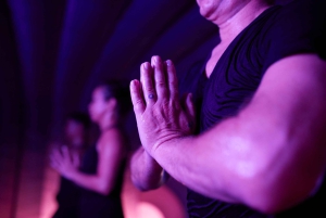 Matosinhos: Private Hot Yoga Class for Bachelor/ette Parties