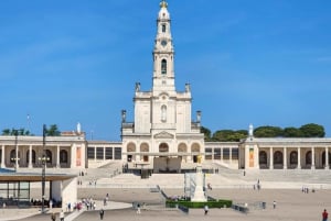 Transfert de Lisbonne à Porto — Histoire, foi et confort