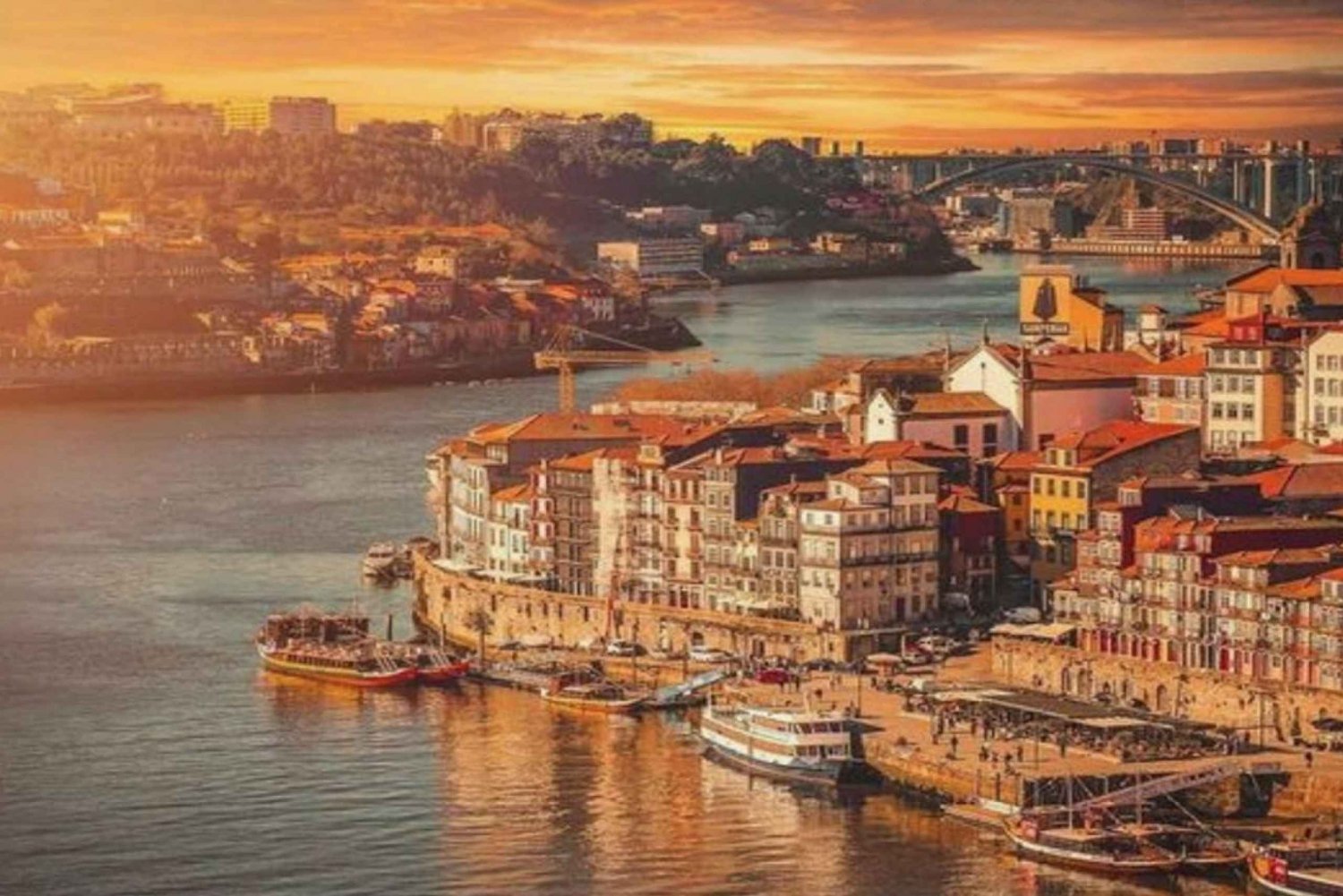 PORTO: 2H30 - PASSEIO AO PÔR-DO-SOL NO PORTO