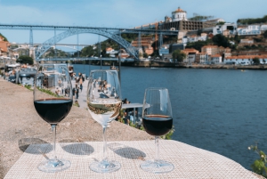 Porto Tuk Tuk Tour: Mellem broer og mysterier - 1.30h
