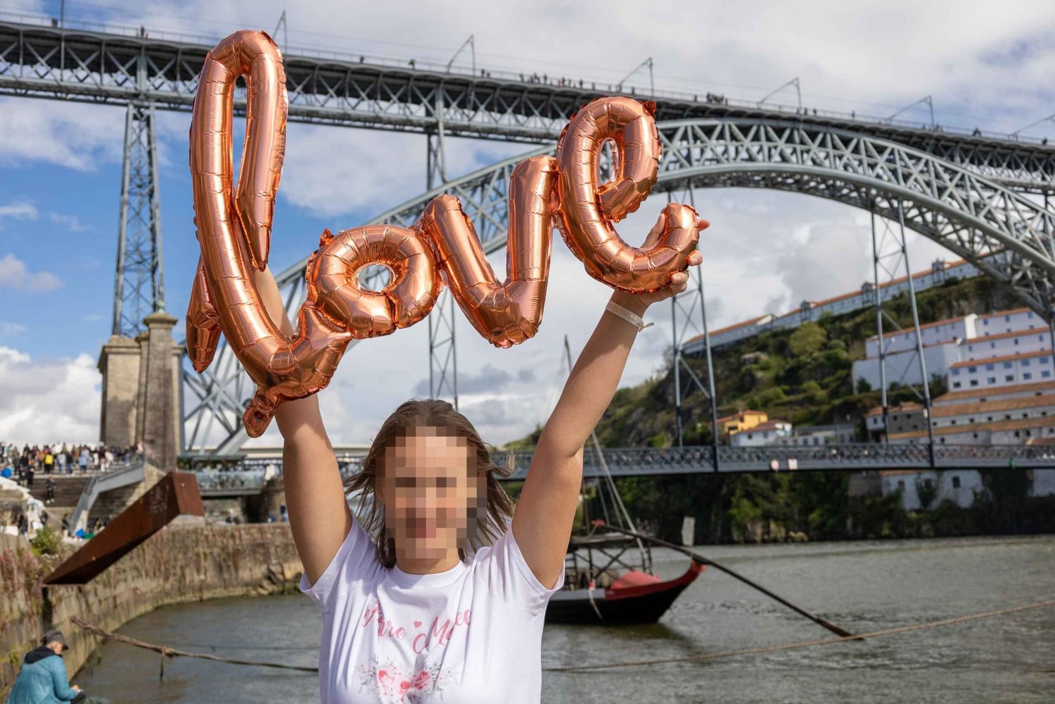 Port: Sessões fotográficas na cidade do Porto para grupos ou individuais.
