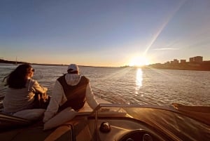 Porto: Passeio de barco pelas 6 Pontes e Ribeira com opção de pôr do sol