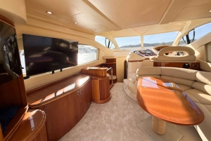 Porto: luxe jachttocht langs 6 bruggen met wijn en snacks