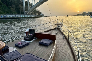 Porto: Klassische Bootsfahrt auf dem Douro