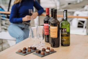 Porto: 6 Bridges Port Wine River Cruise with 4 Tastings