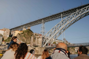Porto: 6 Bridges Port Wine River Cruise with 4 Tastings