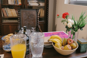 Porto: Acrylic Painting Workshop for Groups - Antero Quental