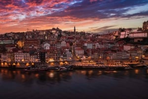 Porto: All-inclusive Fado middagsshow och kvällstur