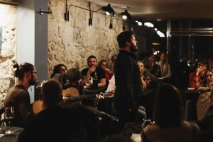 Porto: All-Inclusive Fado Dinner Show and Night Tour