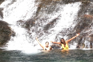 Porto et côte nord Chutes d'eau exclusives et secrètes en 4x4