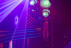 Porto: offerta di addio al celibato con un bicchiere di champagne o una bevanda