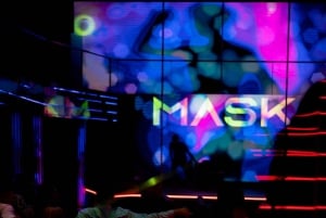 Porto: offerta di addio al celibato con un bicchiere di champagne o una bevanda