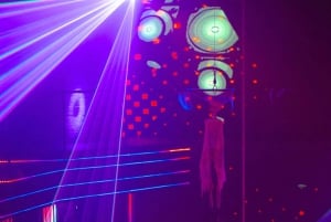 Porto: offerta di addio al celibato con un bicchiere di champagne o una bevanda