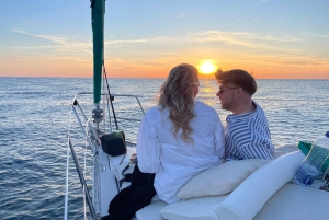 Porto: Best Exclusive Charming Sailboat Sunset